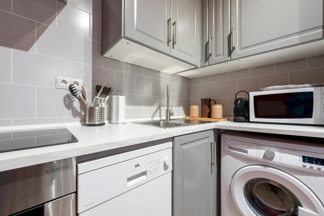 3 Bedrooms 1 Bathroom Furnished - Lavapies- Mintystay Madryt Zewnętrze zdjęcie